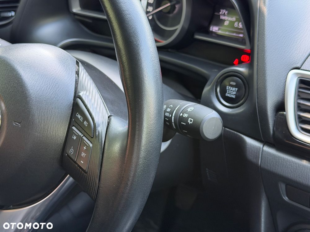 Mazda 3 SKYACTIV-G 120 NAKAMA - 26