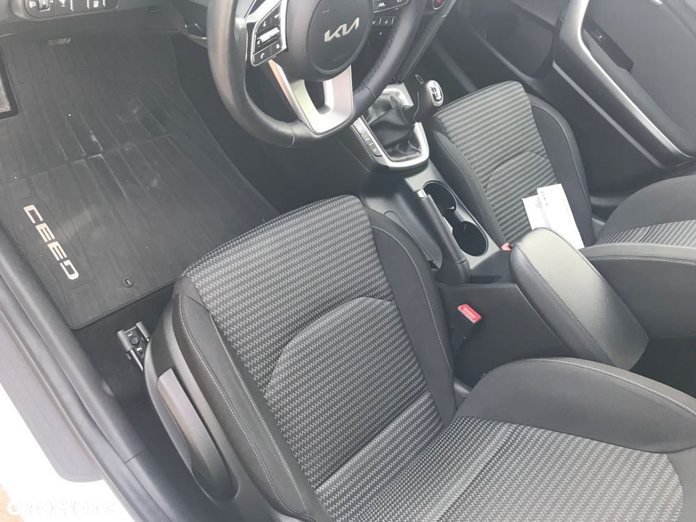 Kia Ceed 1.5 T-GDI OPF Nightline Edition - 6