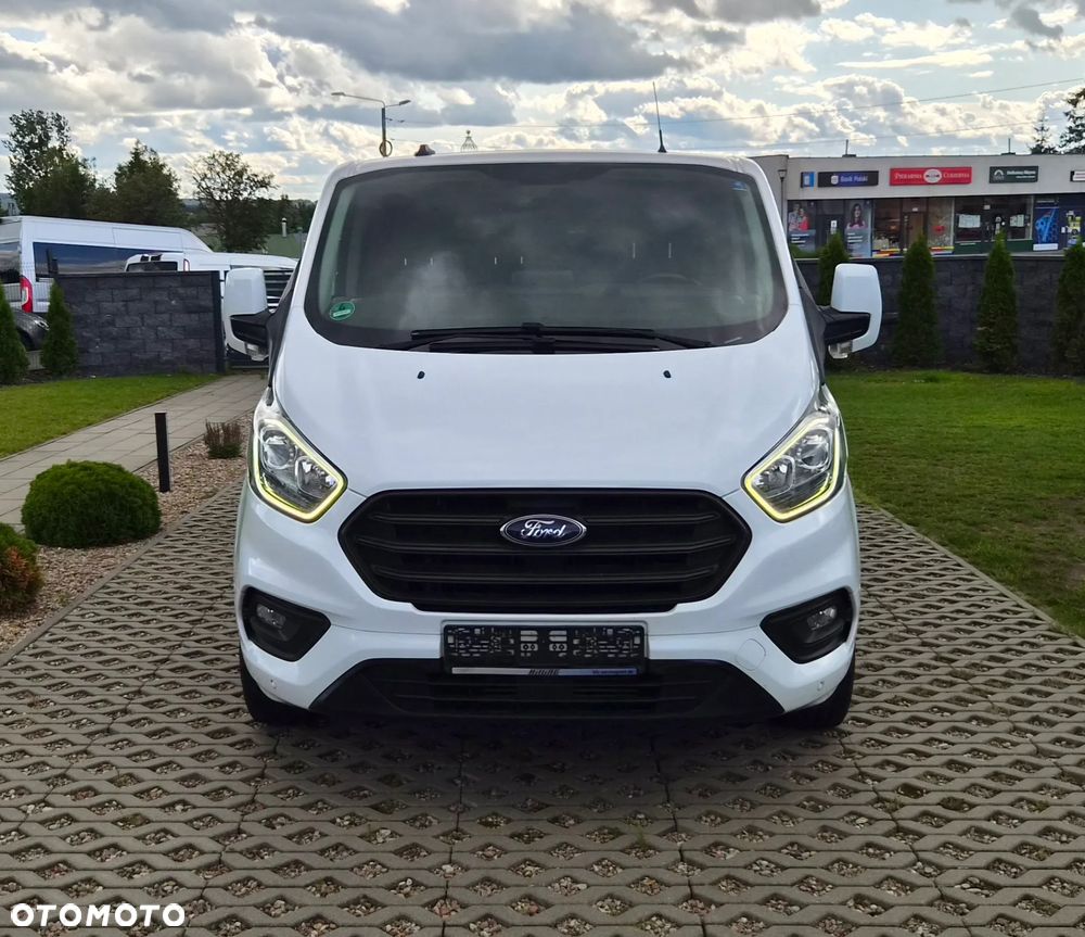 Ford Transit Custom L2H1 Brygadówka 6 osobowy 2.0d 170KM NAVI KAMERA - 28