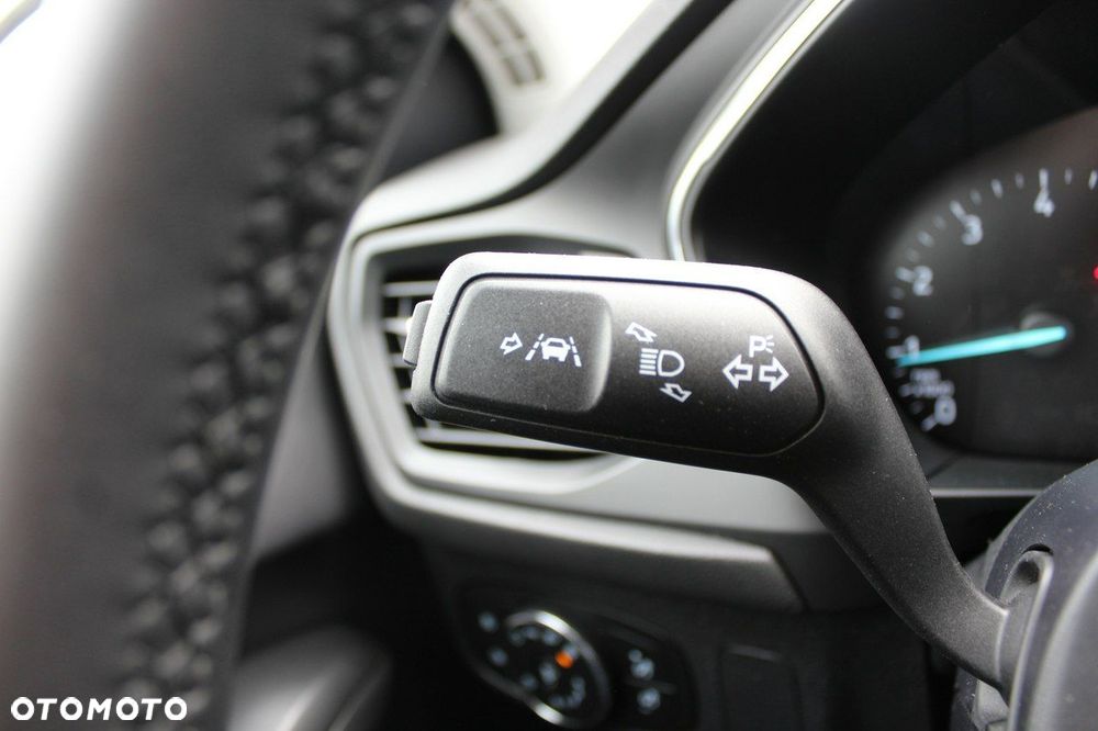 Ford Focus 1.0 EcoBoost Titanium - 30