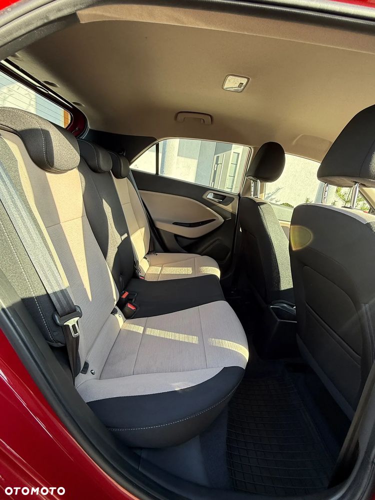 Hyundai i20 - 9