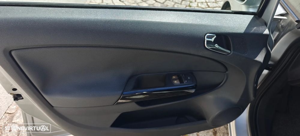 Opel Corsa 1.3 CDTI Cosmo - 11