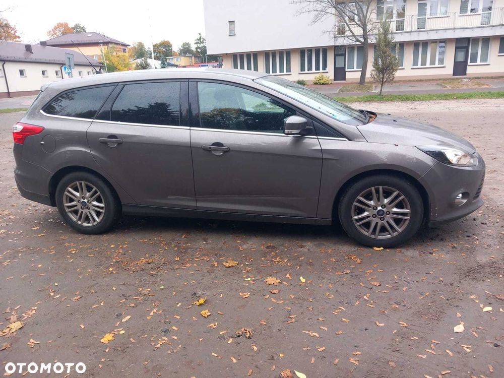 Ford Focus 2014 photo 3