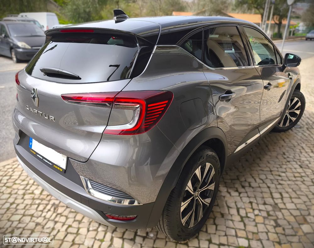 Renault Captur 1.0 TCe Techno Bi-Fuel - 16