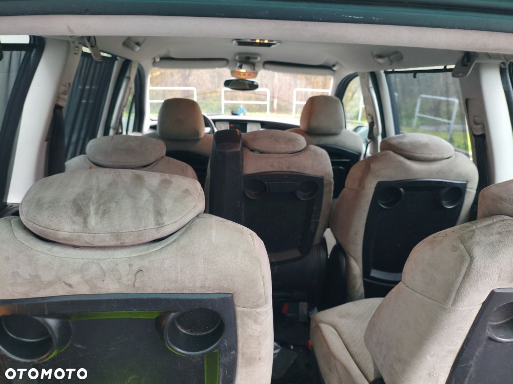 Citroën C8 2.0 HDi Exclusive - 11