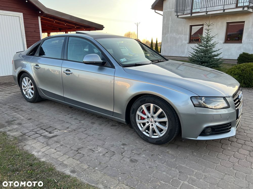 Audi A4 ver-2-0-tfsi-multitronic-s-line-sportpaket - 30