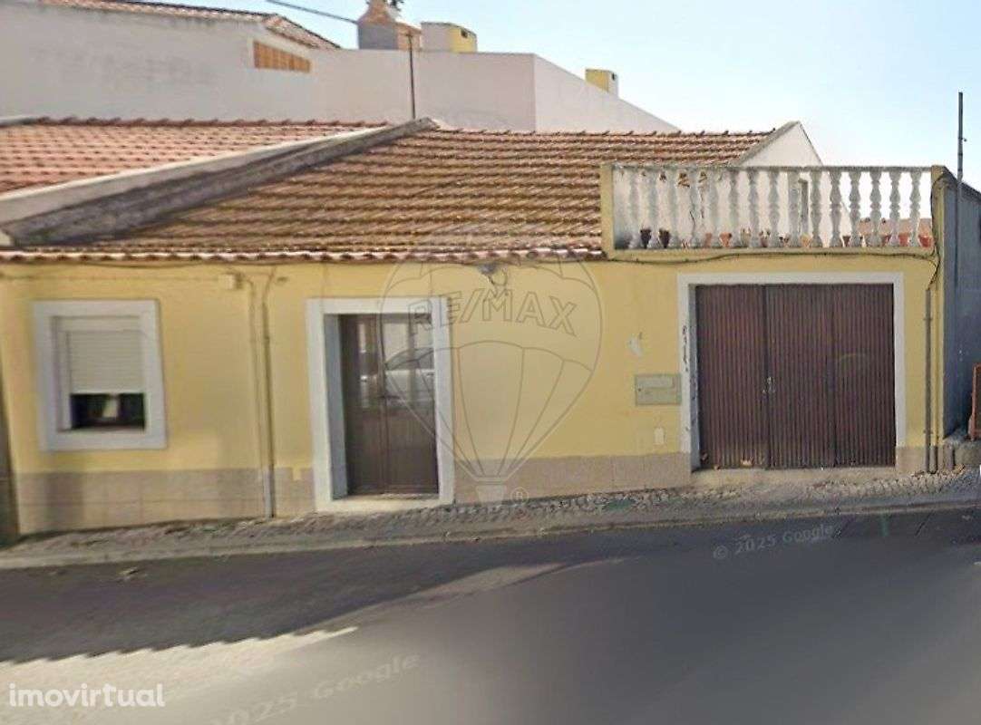 Moradia T2 para venda - Grande imagem: 2/4