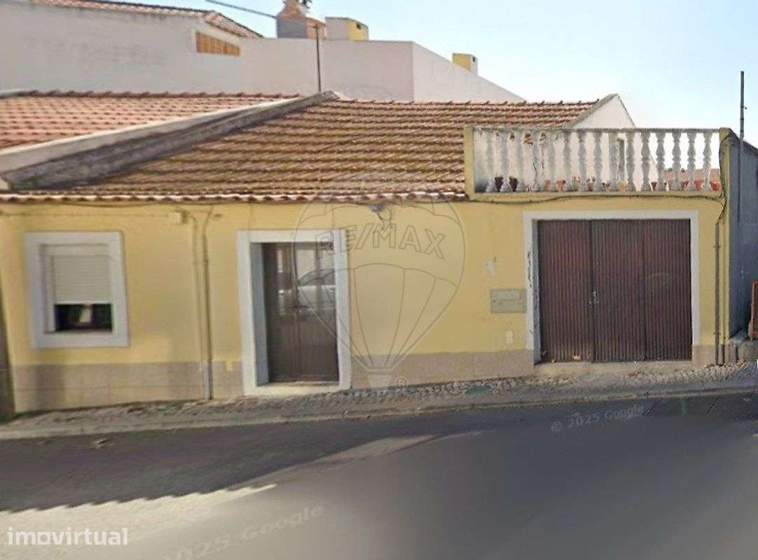 Moradia T2 para venda - Grande imagem: 2/4