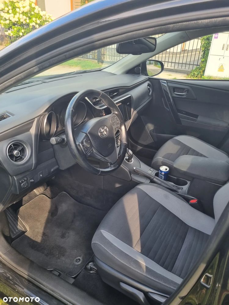 Toyota Auris - 8