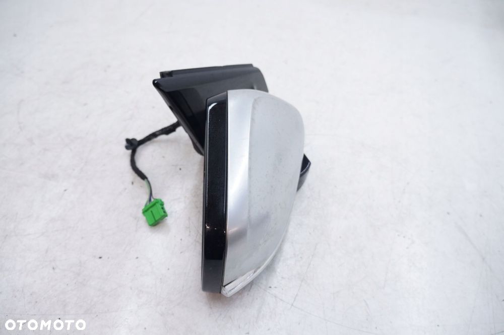 volvo v40 ii r-design lustero prawe 8p - 3