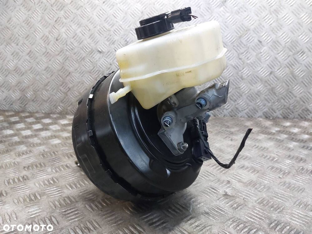SERWO + POMPA HAMULCOWA BMW X1 E84 6788038 - 2