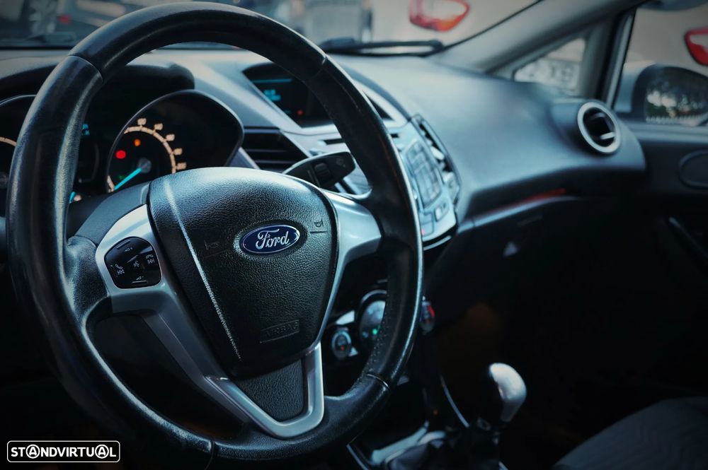 Ford Fiesta 1.5 TDCi Titanium - 9