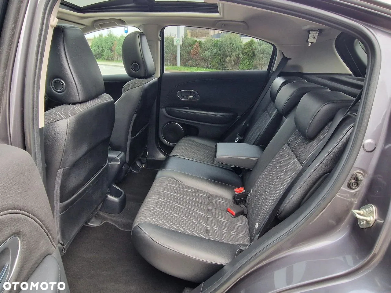 Honda HR-V 1.6 i-DTEC Executive (ADAS) - 4