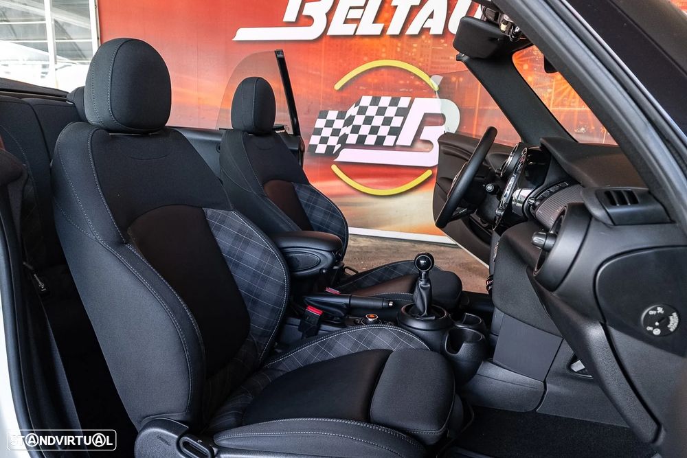 MINI Cabrio Cooper D - 25