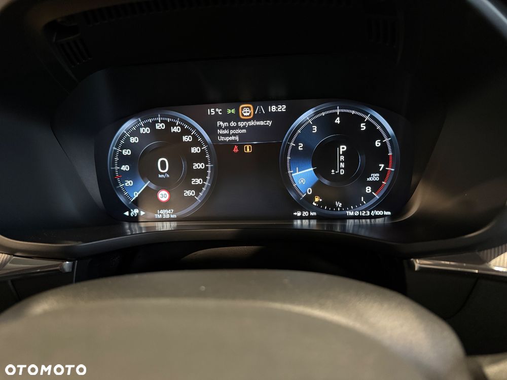 Volvo XC 60 T5 GPF AWD R-Design - 34