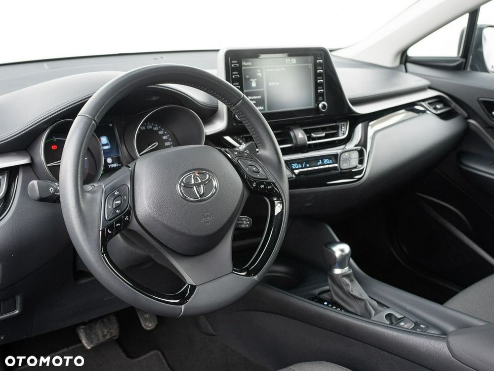 Toyota C-HR - 7