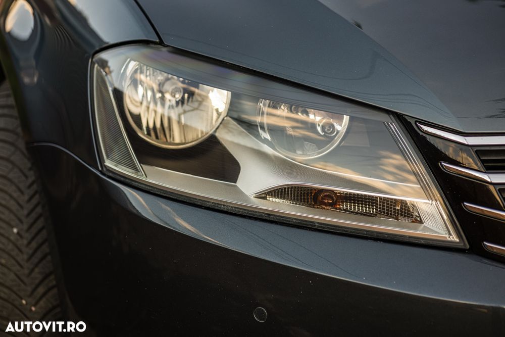 Volkswagen Passat - 10