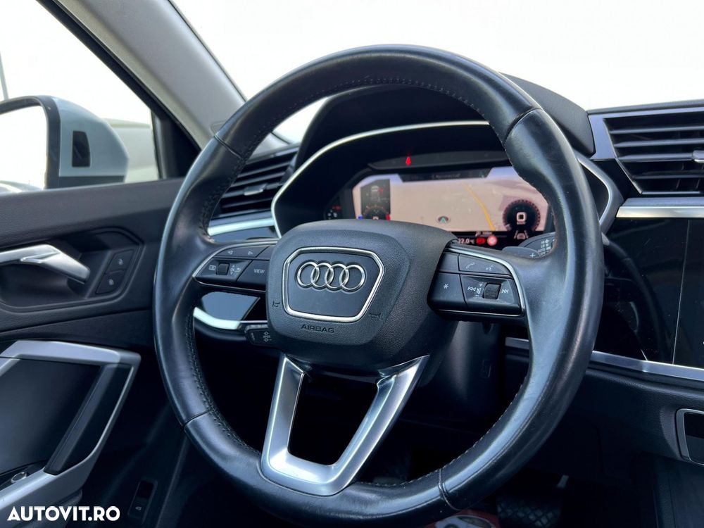 Audi Q3 - 10