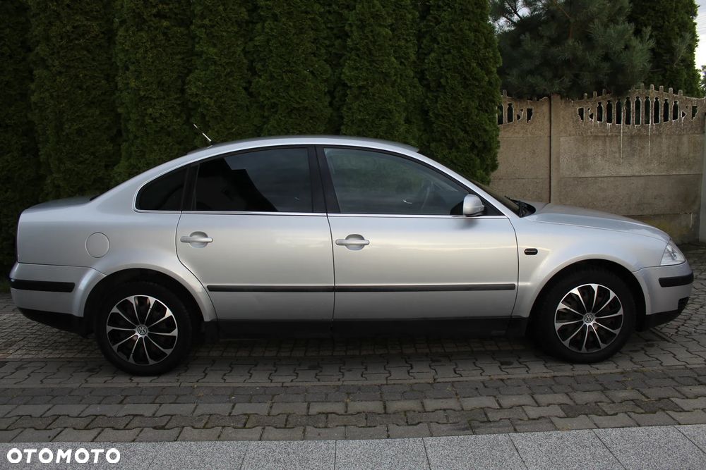Volkswagen Passat 2.0 Exclusive - 4