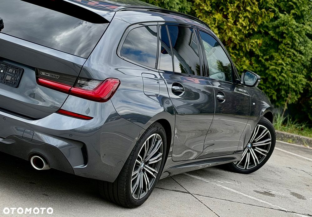 BMW Seria 3 320d mHEV M Sport - 13