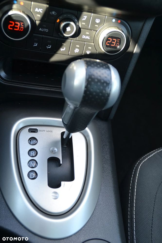 Nissan Qashqai 2.0 4x4 I-Way CVT - 39