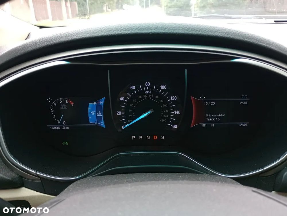 Ford Fusion - 15