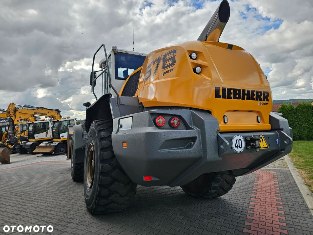 Liebherr L576 - 4