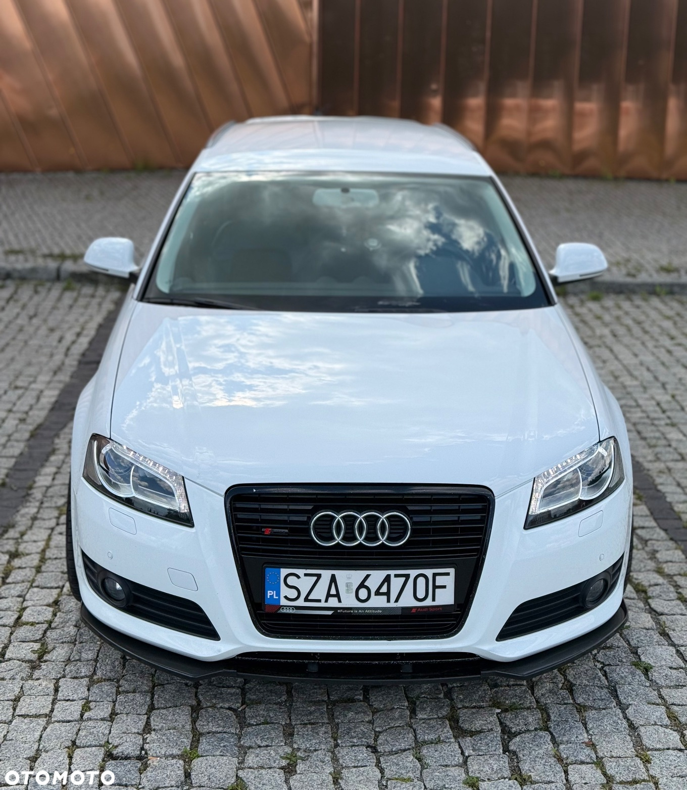 Audi A3 1.8 TFSI Sportback S line Sportpaket - 2