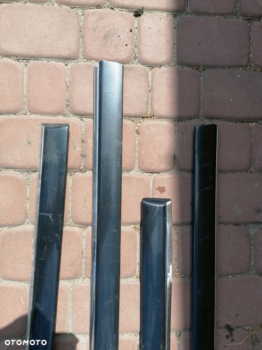 Listwa Drzwi Środkowa LZ9U Audi A8 D2 94-02 - 5