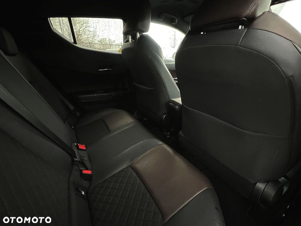 Toyota C-HR 1.2 T Prestige - 21