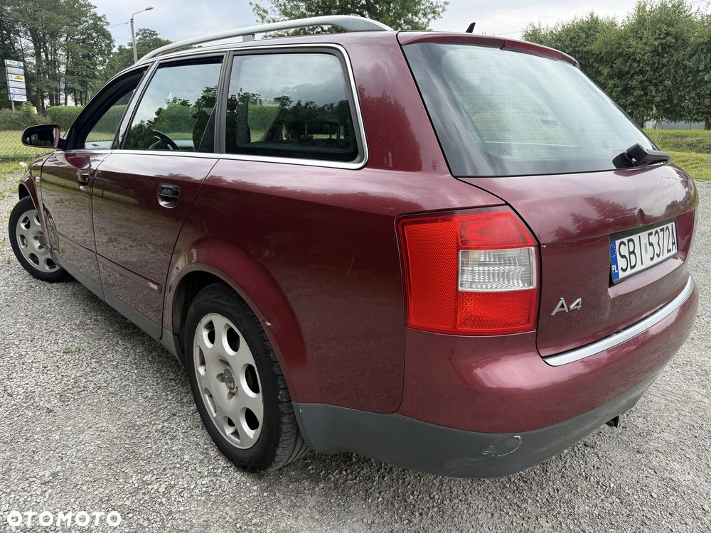 Audi A4 Avant - 4