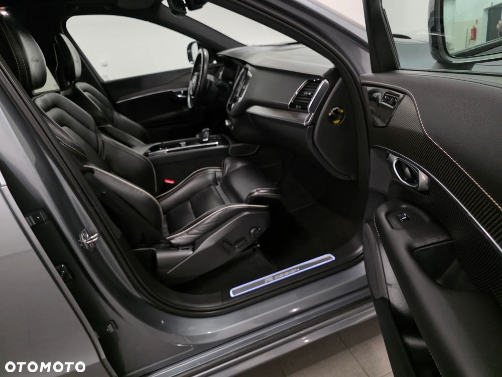 Volvo XC 90 D5 AWD R-Design - 29