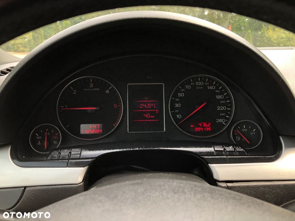 Audi A4 Avant - 12
