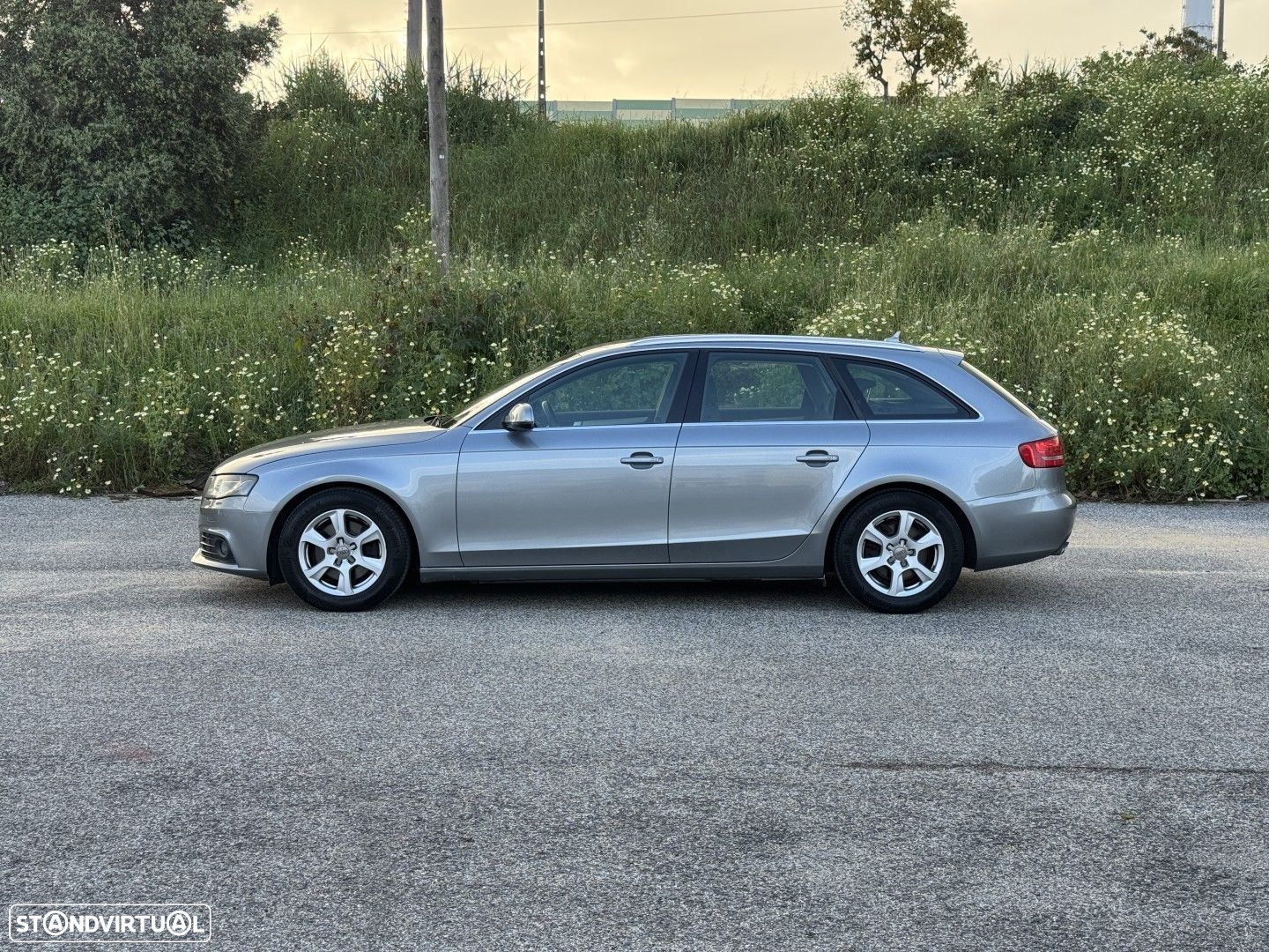 Audi A4 Avant 2.0 TDI exclusive - 10