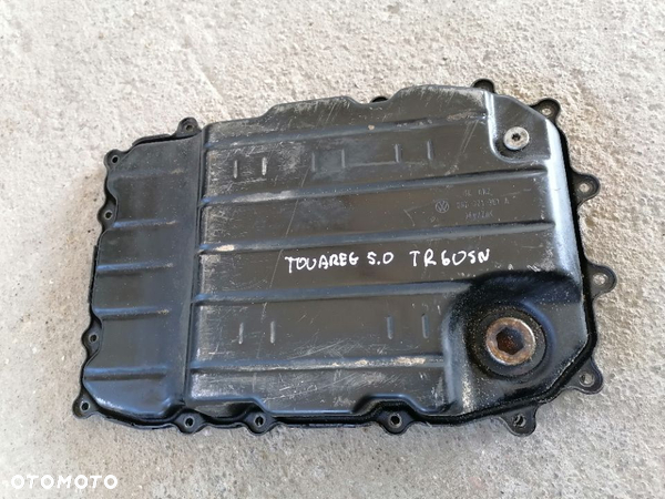 Miska Misa Oleju Olejowa Skrzyni Touareg Cayenne Q7 09D321361A