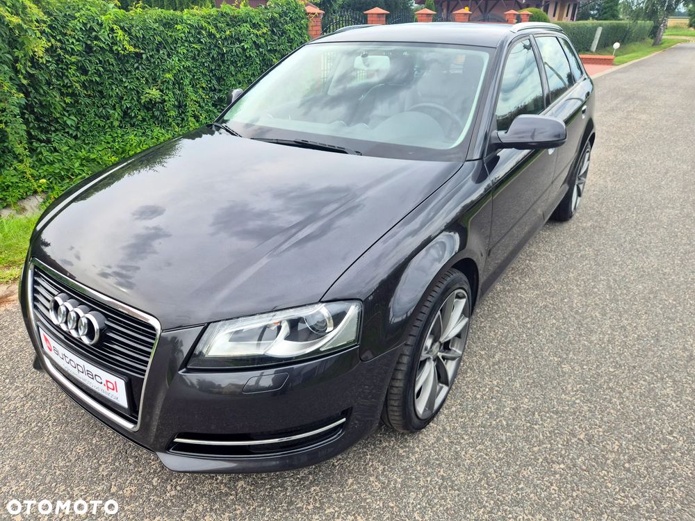 Audi A3 Sportback 1.6 TDI DPF Ambiente - 4