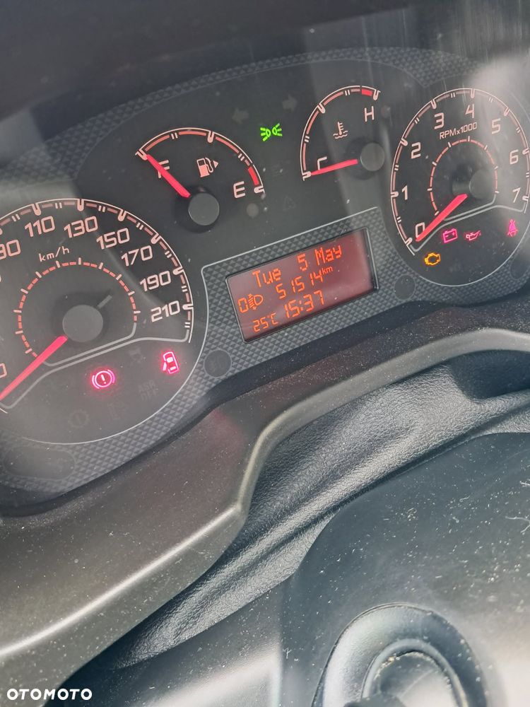 Fiat Qubo - 10