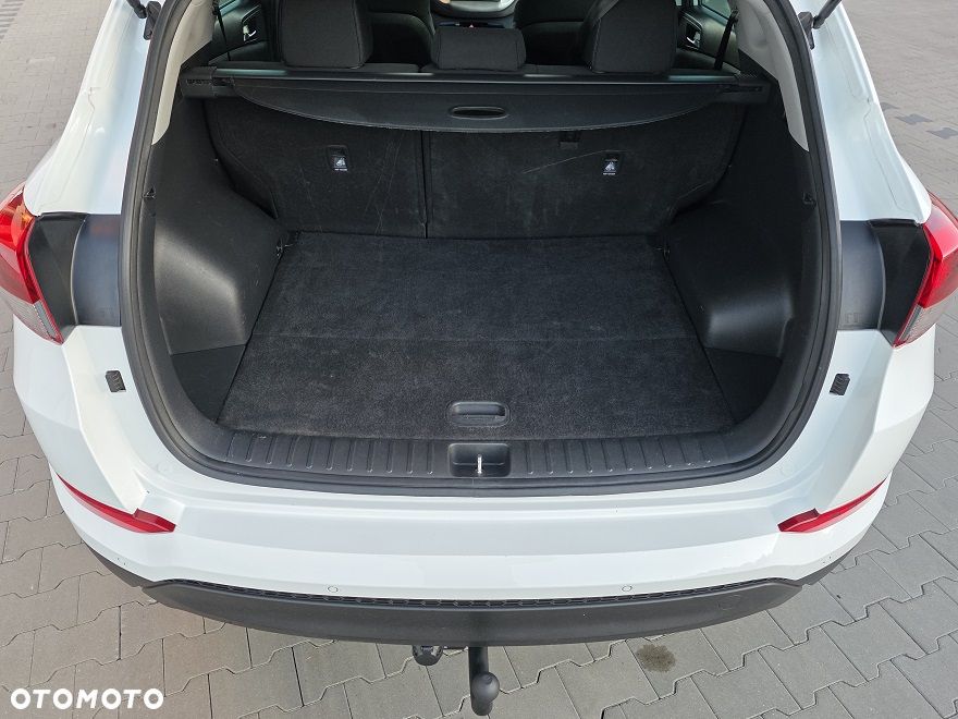 Hyundai Tucson 1.6 GDI BlueDrive Style 2WD - 19