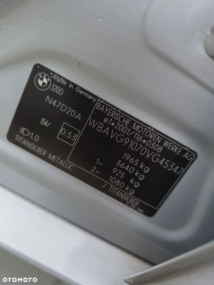 BMW Seria 3 - 15