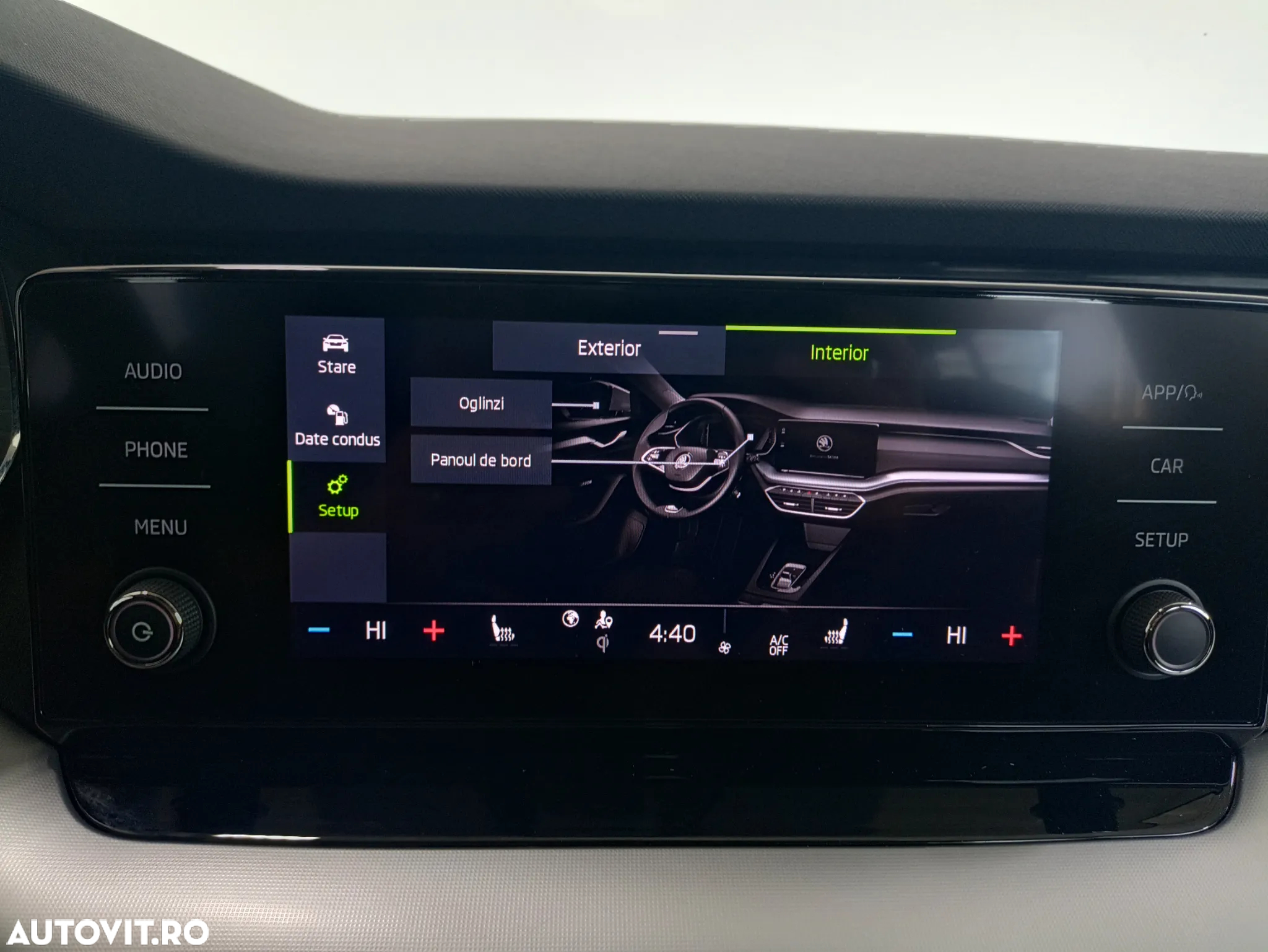 Skoda Octavia Combi 2.0 TDI DSG Ambition - 18