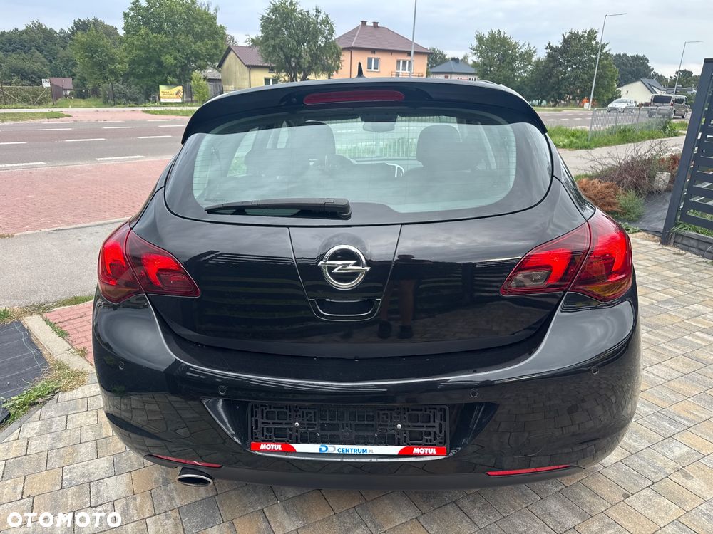 Opel Astra 1.6 Turbo Edition Sport - 16