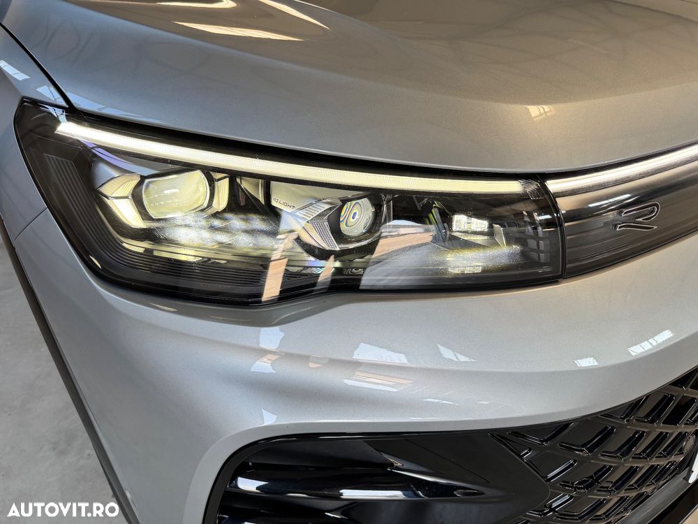 Volkswagen Tiguan 2.0 TDI DSG 4Motion R-Line - 27