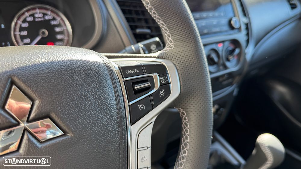 Mitsubishi L-200 Cabine dupla 4X2 - 18