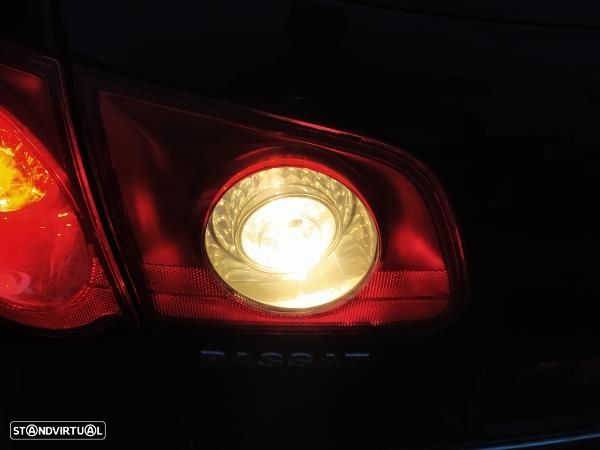 Farolim Tras Esquerdo Mala Volkswagen Passat Variant (3C5) - 5