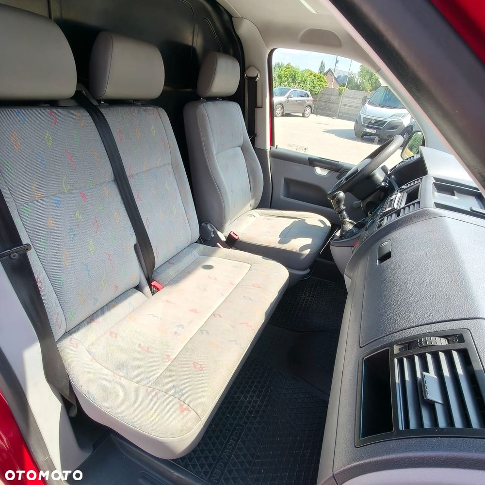 Volkswagen Transporter T5 - 11