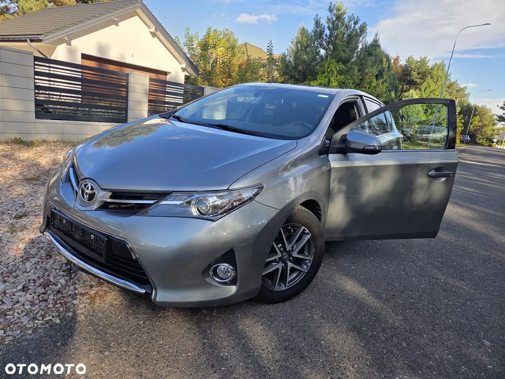 Toyota Auris - 21