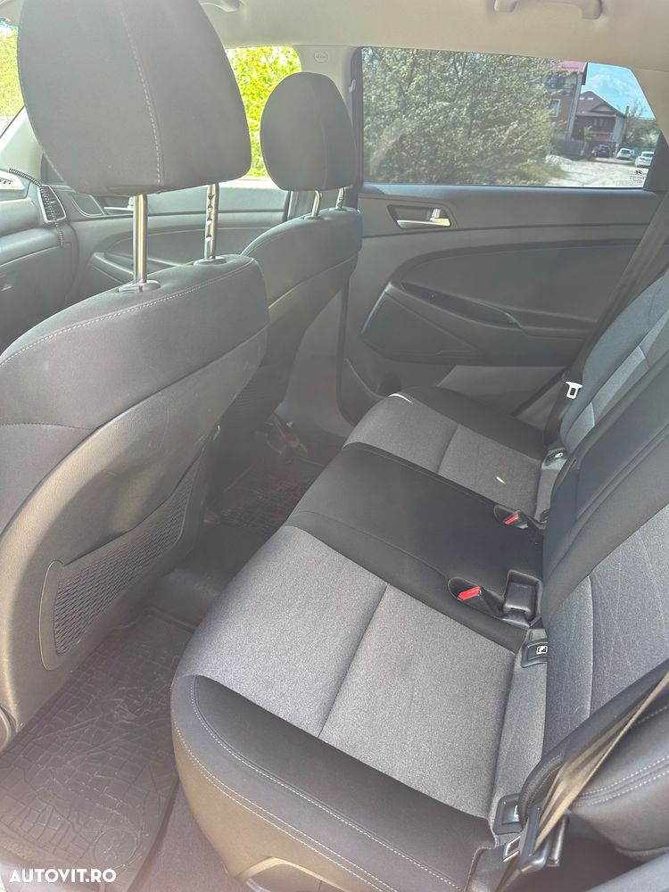 Hyundai Tucson 1.6 GDI 2WD 6MT Style - 14