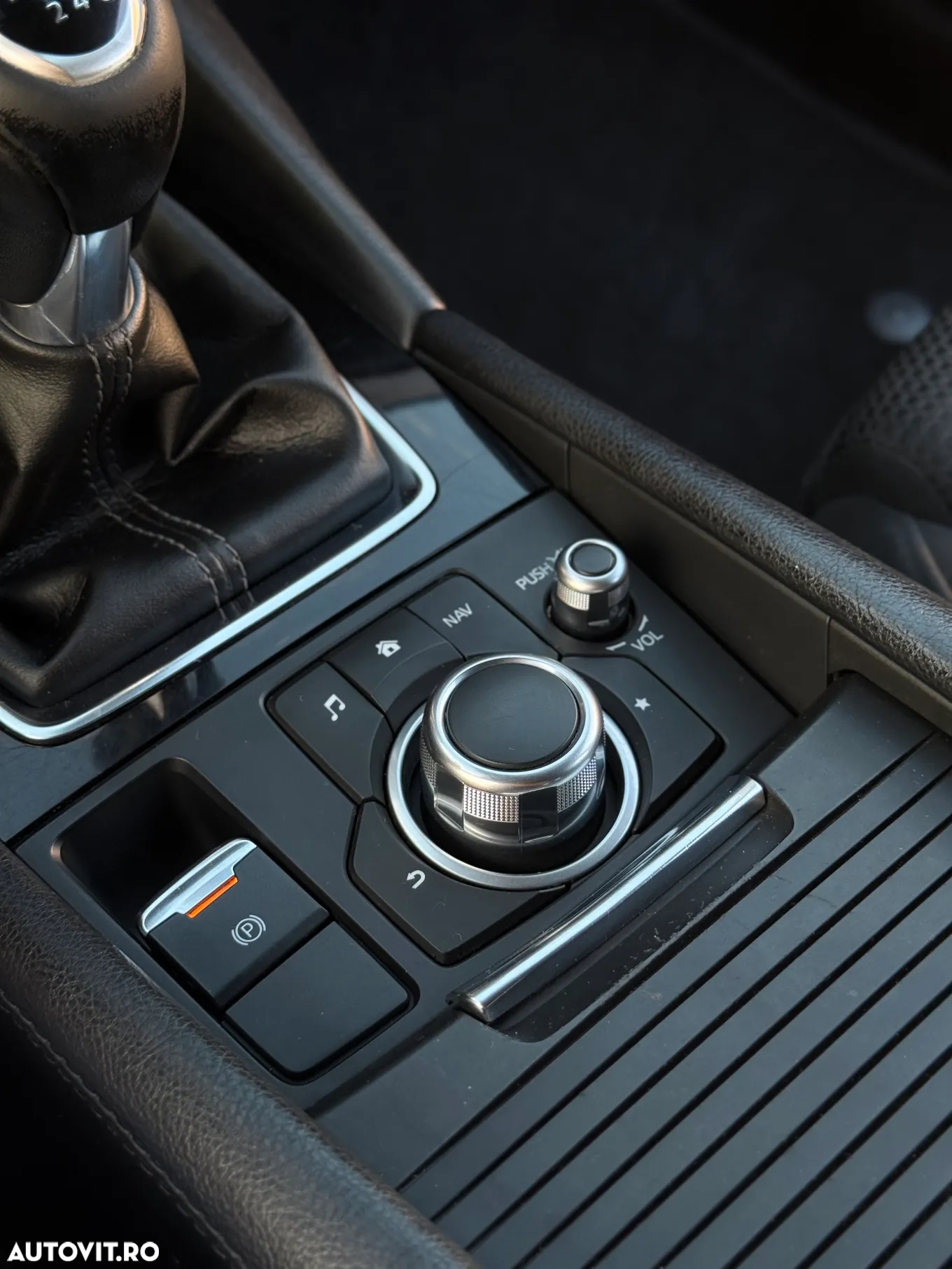 Mazda 3 - 32