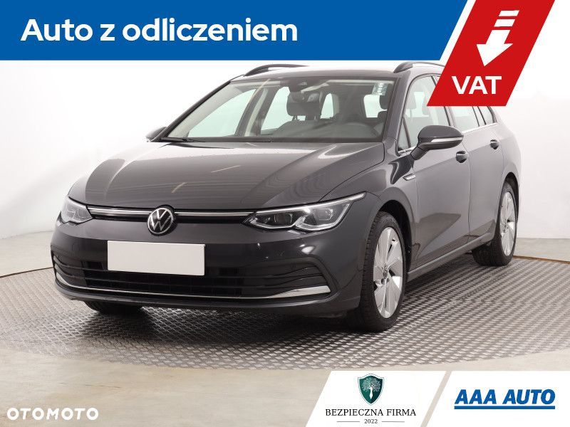 Volkswagen Golf - 1