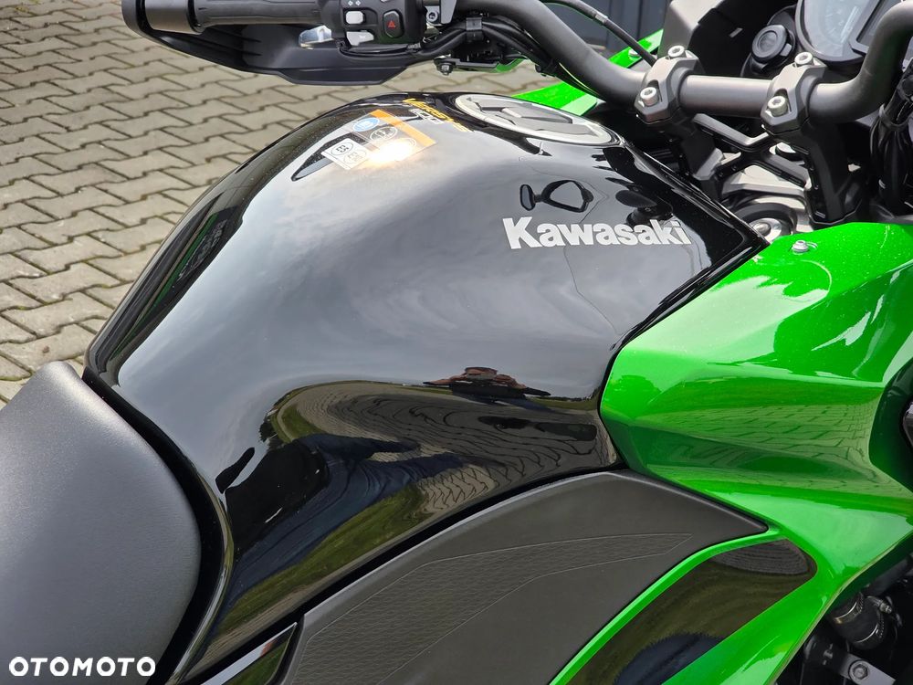 Kawasaki Versys 1000 - 9